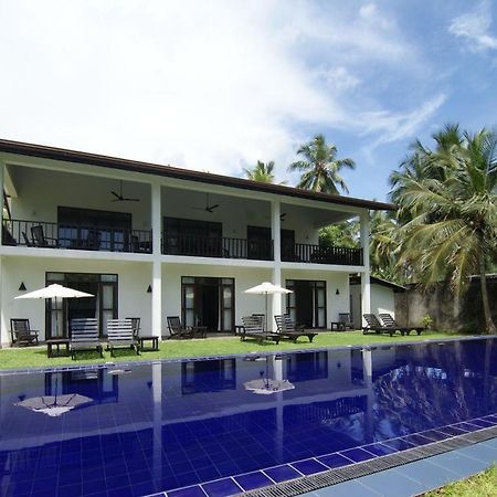 Nil Menik Villa Bentota Buitenkant foto
