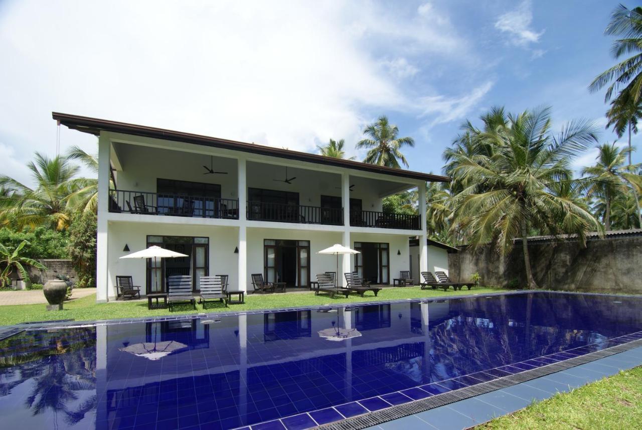 Nil Menik Villa Bentota Buitenkant foto