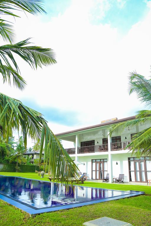 Nil Menik Villa Bentota Buitenkant foto