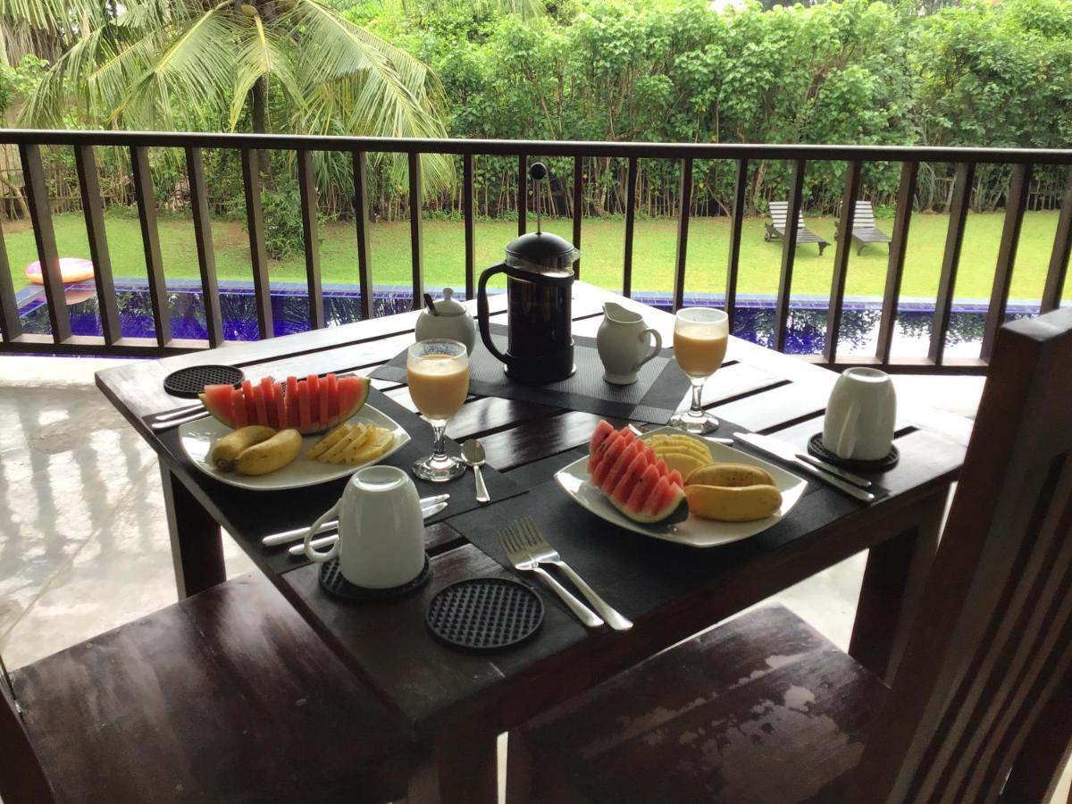Nil Menik Villa Bentota Buitenkant foto