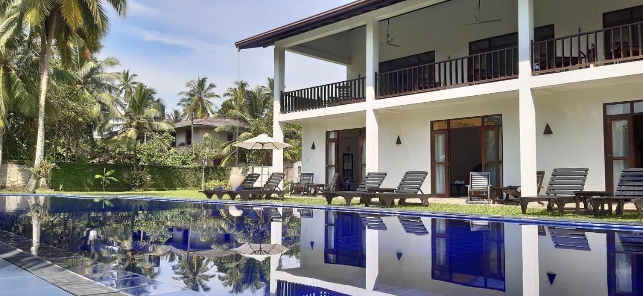Nil Menik Villa Bentota Buitenkant foto